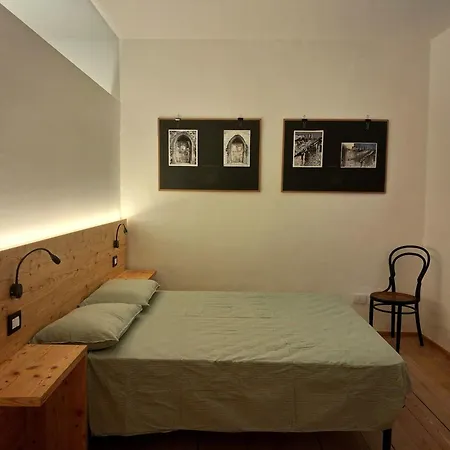 Vicolo Al Duomo 公寓 特伦托